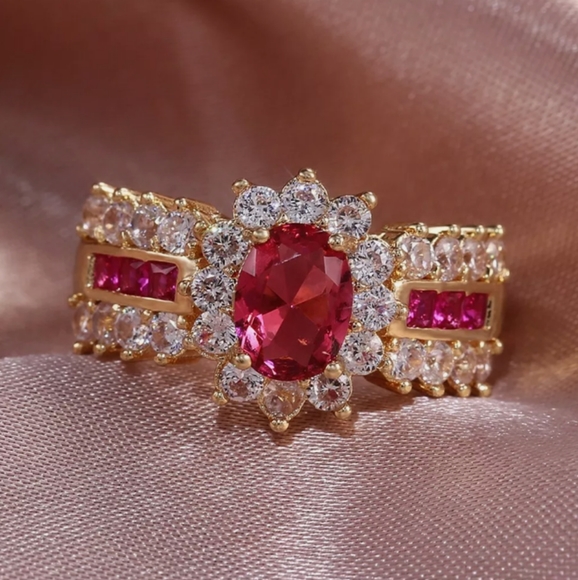 18k Gold/Silver Fancy Ruby Diamond Cluster Ring 8